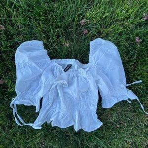 h&m divided white puffed top  *⑅୨୧* ( WITH TAG / XS )